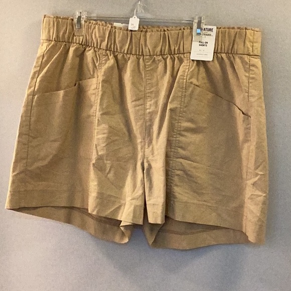 Signature by Levi Strauss Pants - Levi Strauss signature gold woman’s size 3X pull on short gold color NWT…